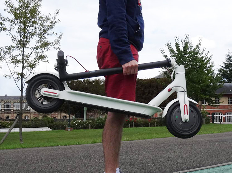Rechargeable Electric Scooter